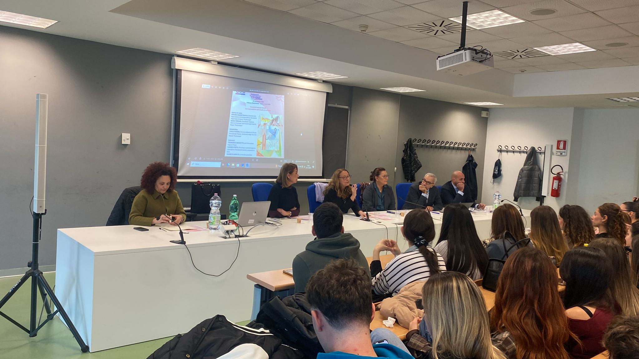 Convegno contro violenza di genere