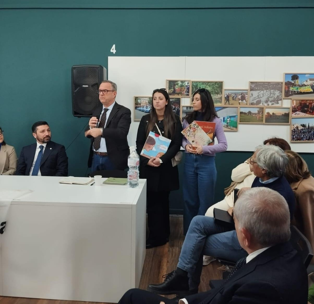 Le operatrici dei Punti Lettura di Casal di Principe al Premio "Federico Del Prete"